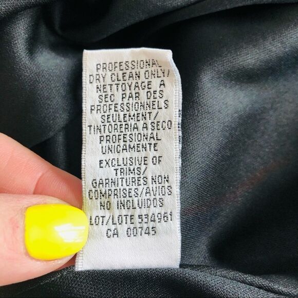 JS Collections Embroidered Mesh Gown Carbernet - Picture 9 of 12